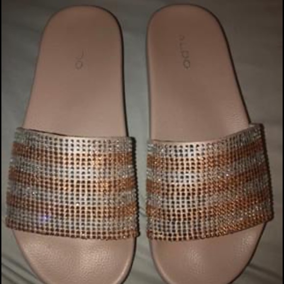 Aldo Slides - Picture 2 of 2